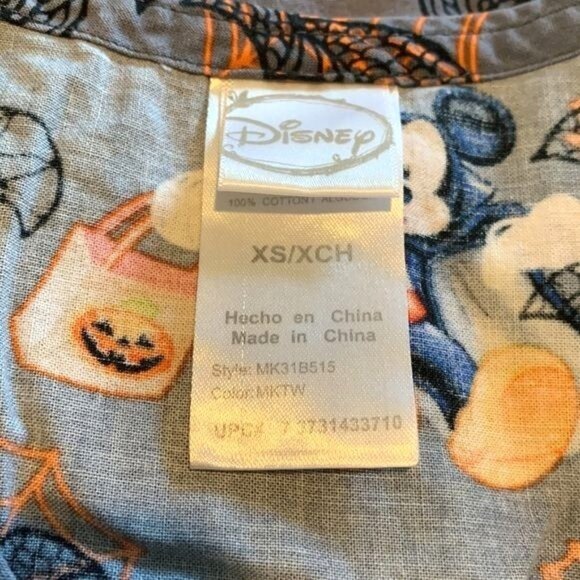 Disney Halloween Mickey Mouse Scrub Top XS Gray Cotton V-Neck Short Sleeve With - Picture 2 of 5